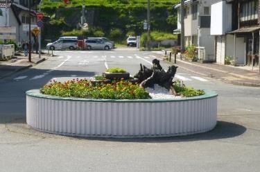 完成した花壇の写真(平成30年5月)