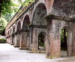 疏水分線南禅寺水路閣