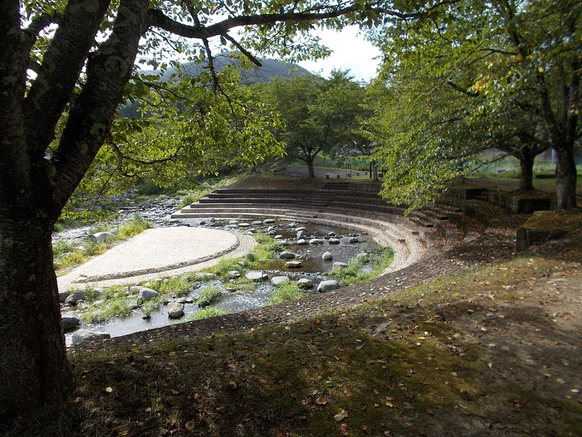 水辺公園