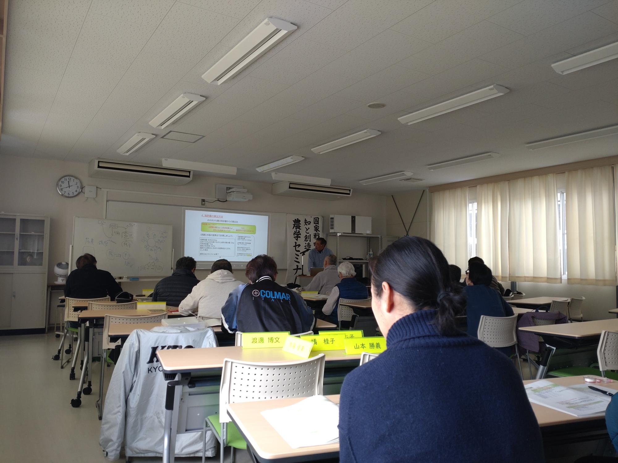 強化月間3_施肥