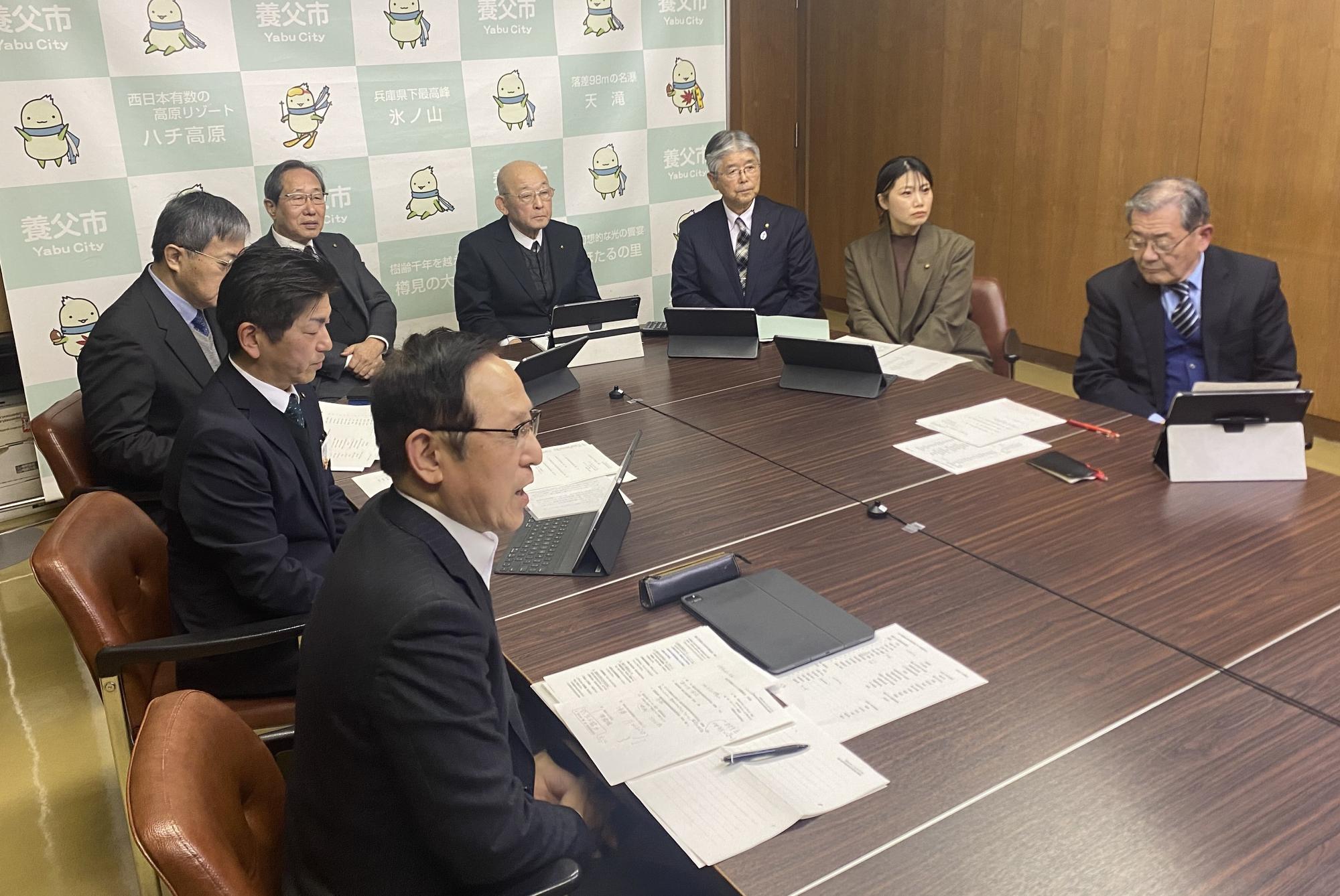 懇談会の様子2