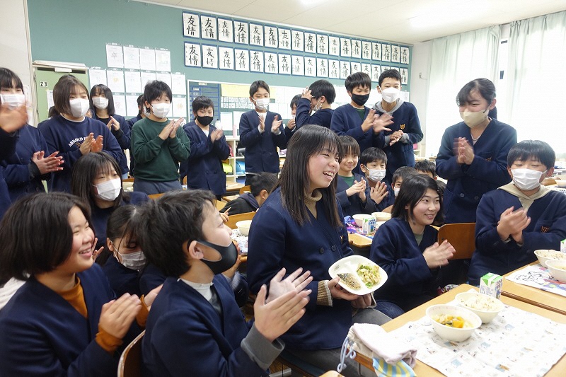 八鹿小学校6年生谷垣楓さん