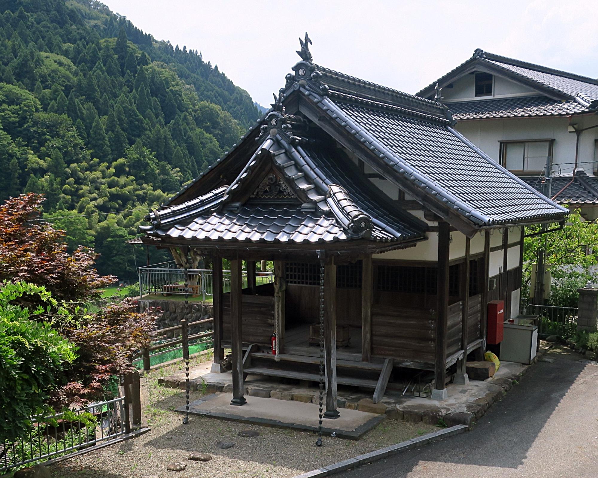 左近山の地蔵堂