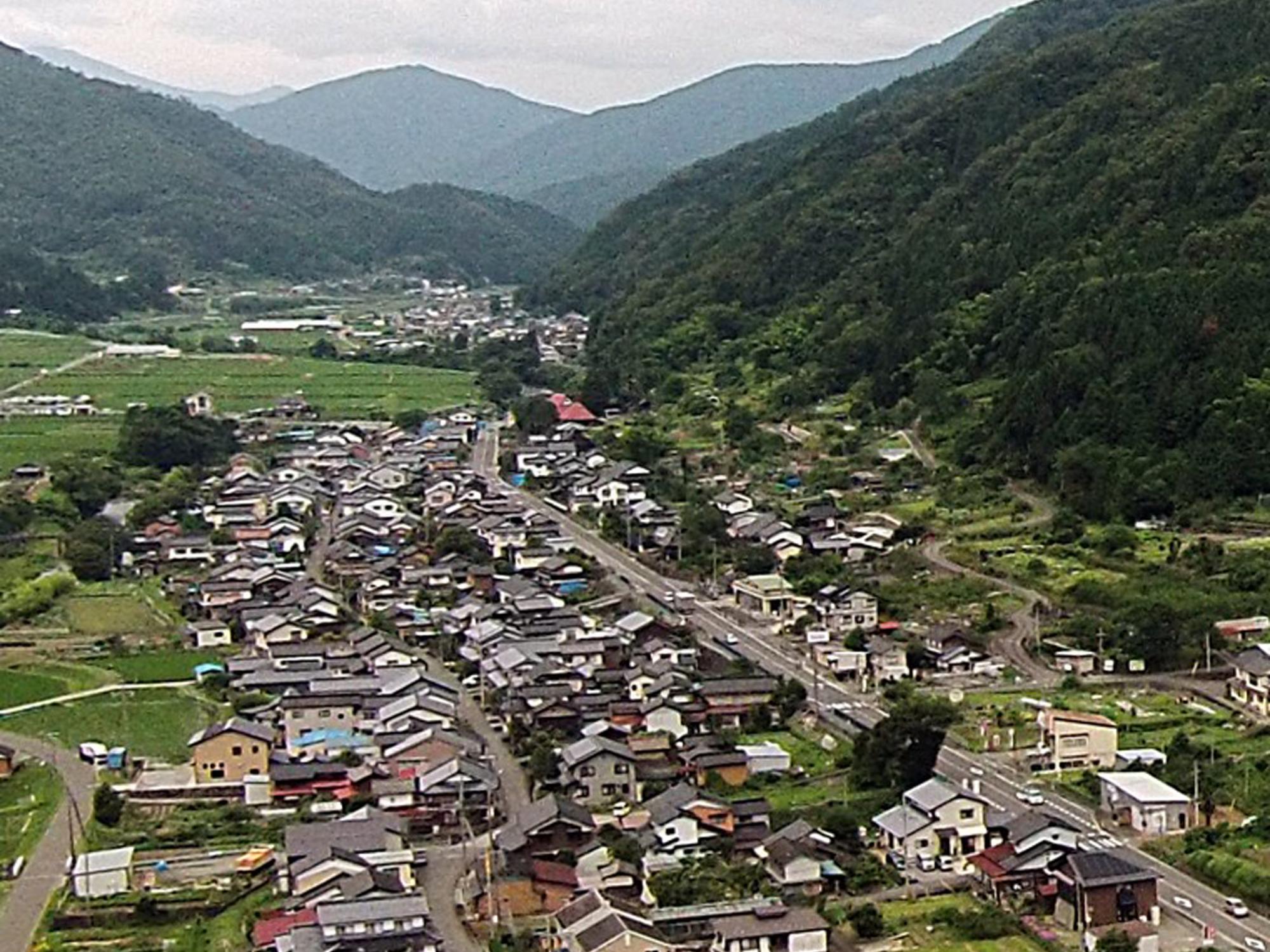 現在の八木町（東から）