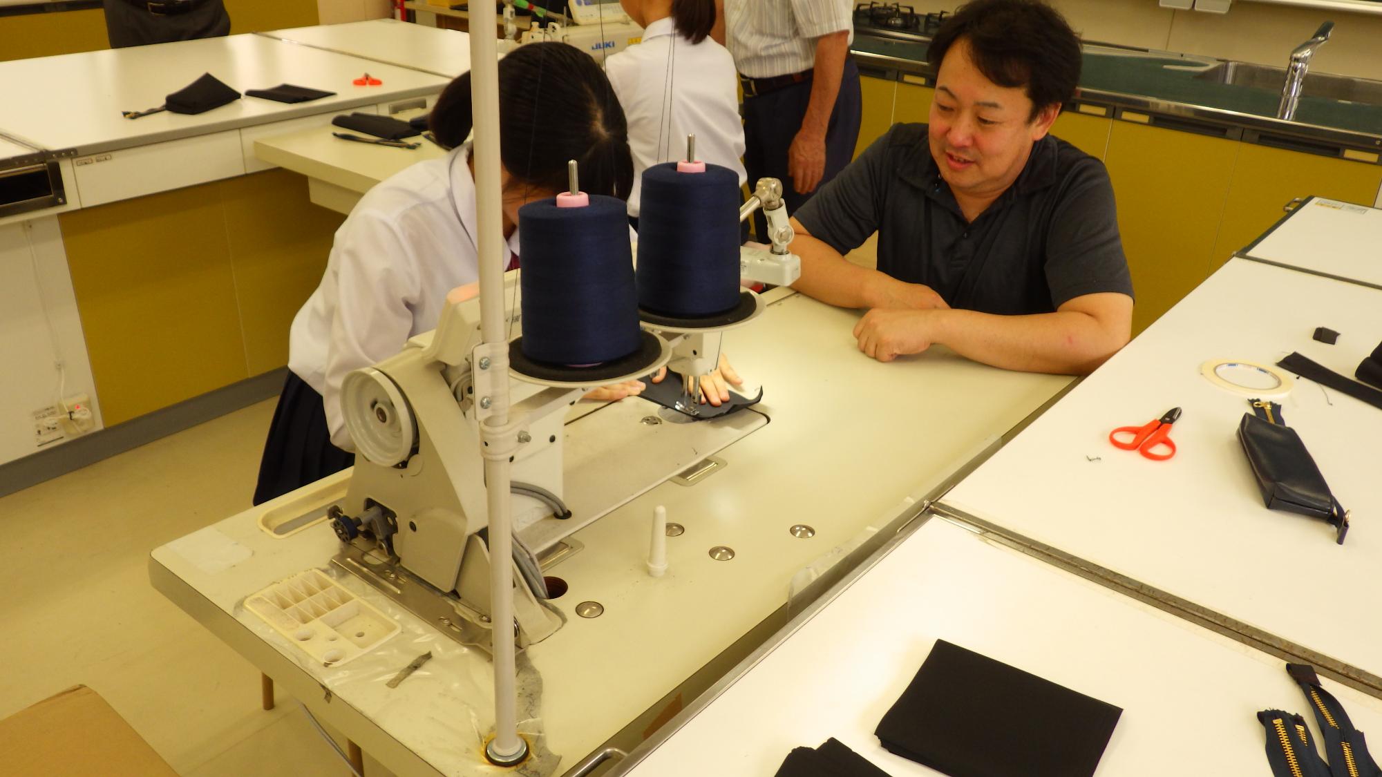 ワークショップの様子＿関宮学園（1）