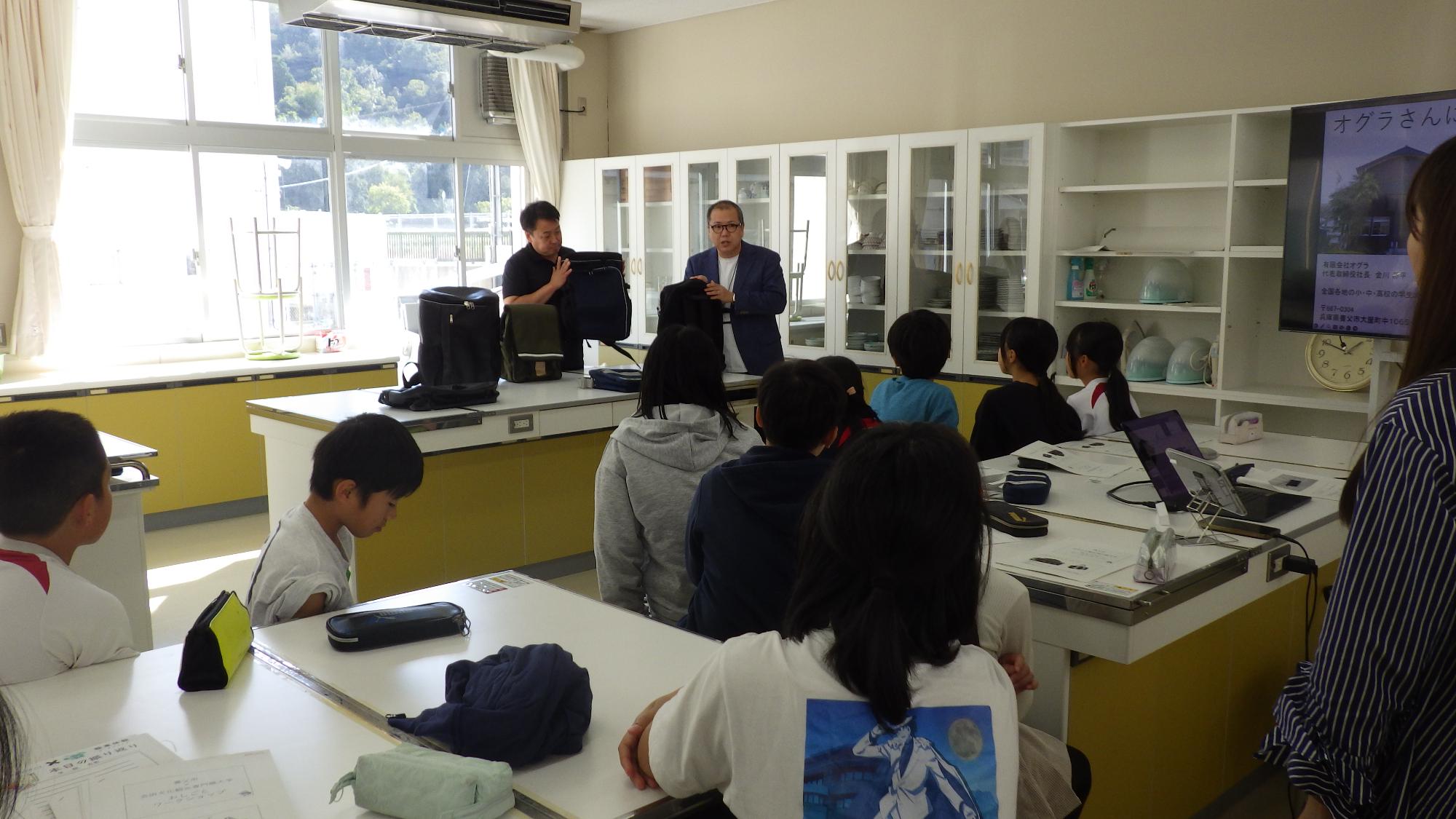 ワークショップの様子＿関宮学園（3）