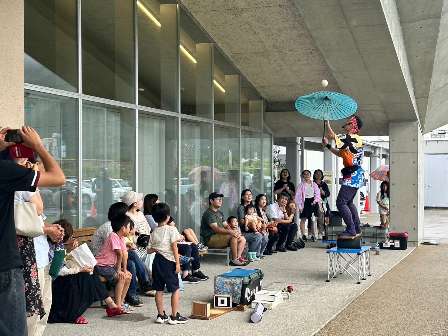 ストリートパフォーマンス